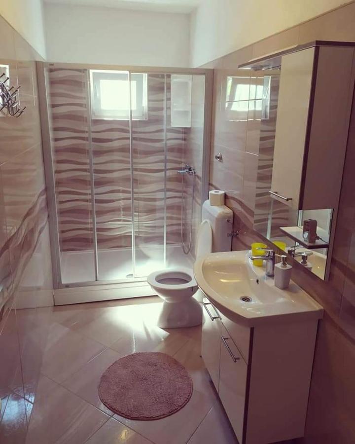 ビオグラード・ナ・モルLanaアパートメント 部屋 写真